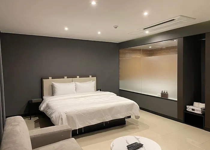 Quatz Hotel Busan